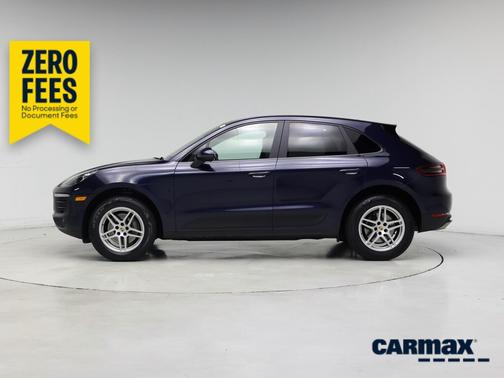 Blue 2018 Porsche Macan