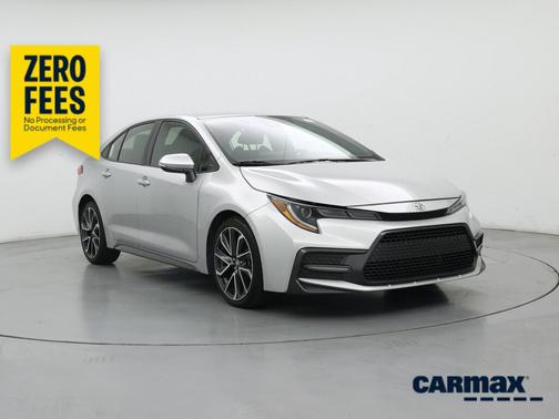 Silver 2022 Toyota Corolla SE