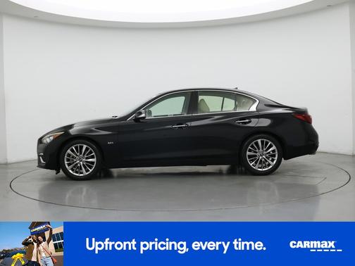 Black 2018 INFINITI Q50 Luxe