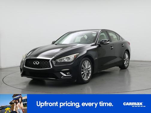 Black 2018 INFINITI Q50 Luxe