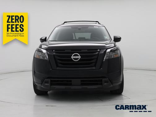 Black 2023 Nissan Pathfinder SV