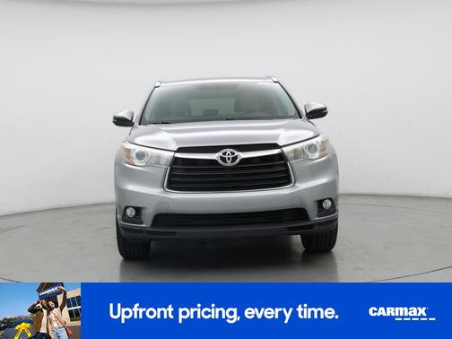 Silver 2016 Toyota Highlander XLE