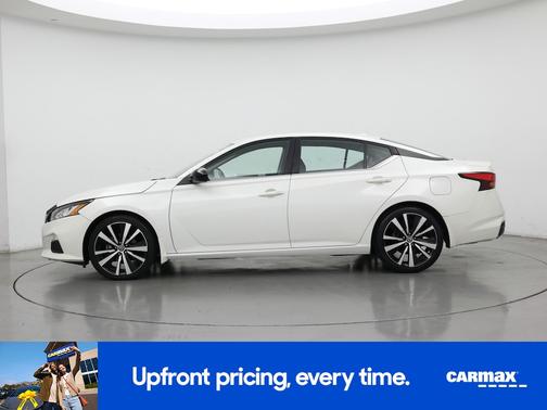 2022 Nissan Altima SR