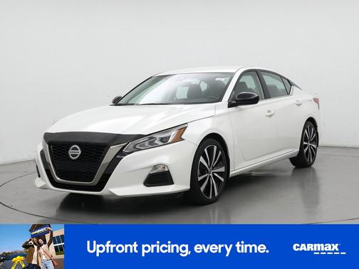 2022 Nissan Altima SR