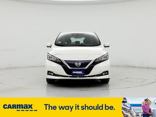2022 Nissan Leaf SV Plus
