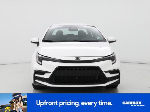 White 2024 Toyota Corolla SE