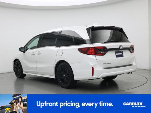 White 2025 Honda Odyssey Sport-L