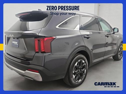 Gray 2026 Kia Sorento S