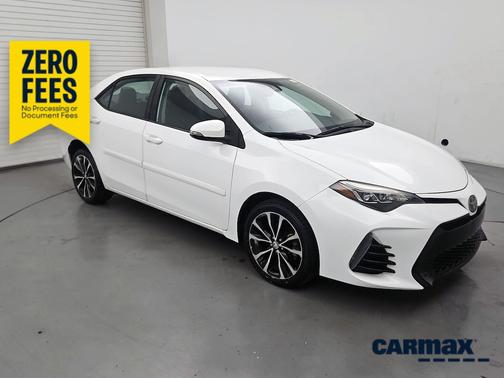 White 2018 Toyota Corolla SE