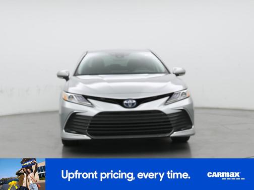 2022 Toyota Camry Hybrid XLE