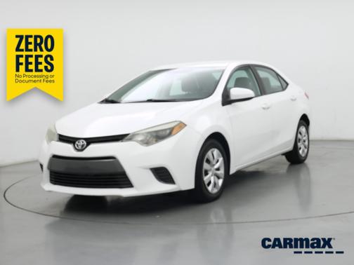 White 2016 Toyota Corolla LE