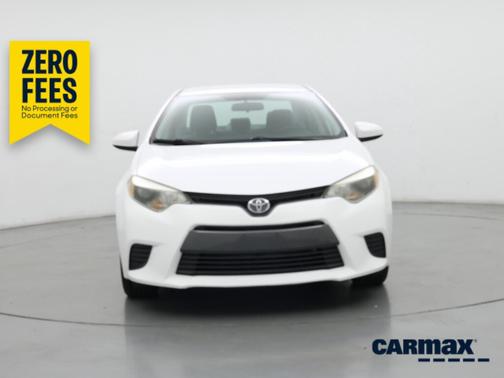 White 2016 Toyota Corolla LE