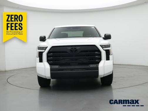 White 2025 Toyota Tundra SR5