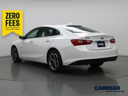 White 2024 Chevrolet Malibu 1LT