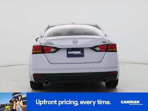 Gray 2024 Nissan Altima SR