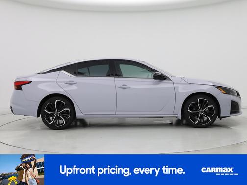 Gray 2024 Nissan Altima SR