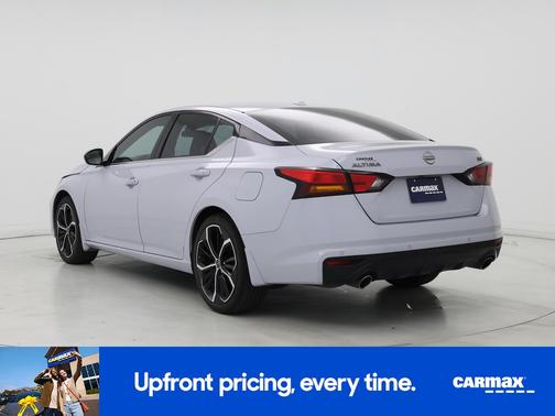 Gray 2024 Nissan Altima SR