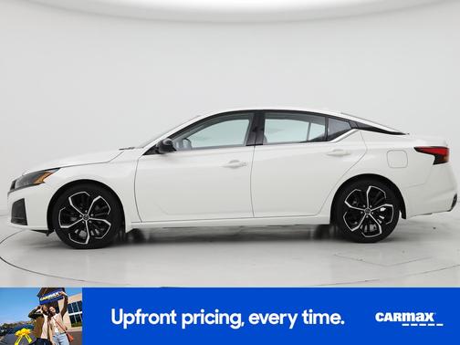 2023 Nissan Altima SR