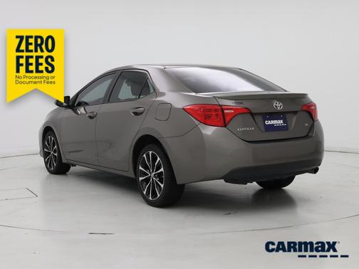 Gray 2018 Toyota Corolla SE