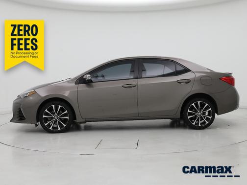 Gray 2018 Toyota Corolla SE