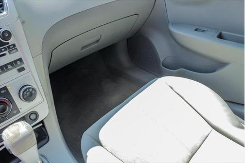 2011 Chevrolet Malibu 2LT