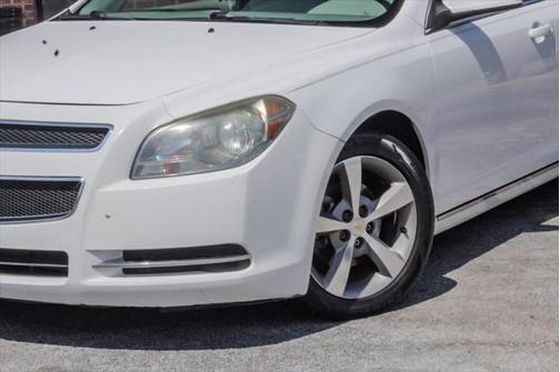 2011 Chevrolet Malibu 2LT