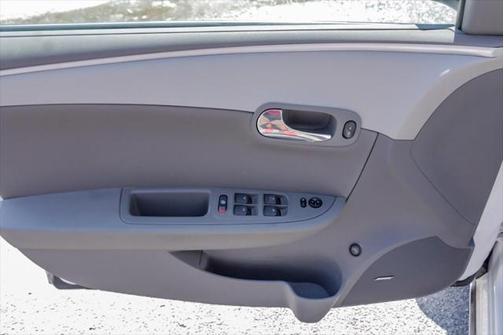 2011 Chevrolet Malibu 2LT