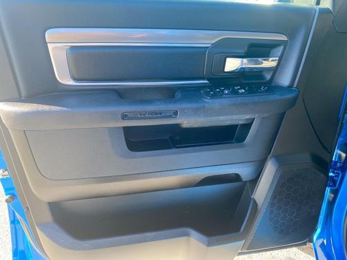 2021 RAM 1500 Classic SLT