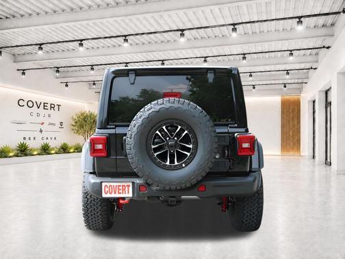 Black Clearcoat 2026 Jeep Wrangler Rubicon