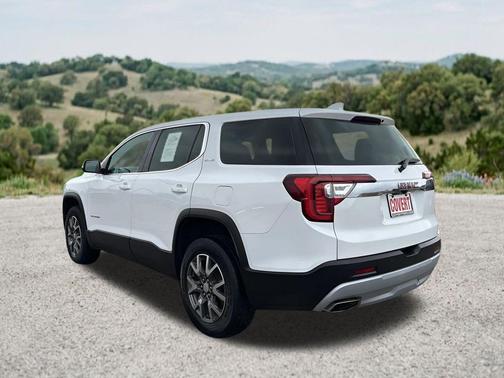 Summit White 2023 GMC Acadia SLE