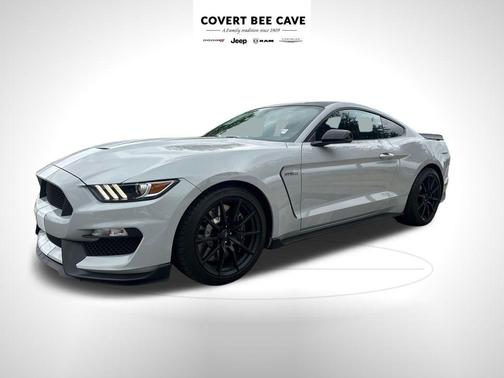 2017 Ford Shelby GT350 Base