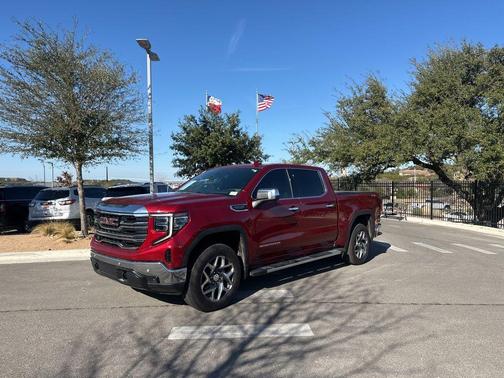 2022 GMC Sierra 1500 SLT