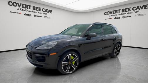 2023 Porsche Cayenne Turbo S