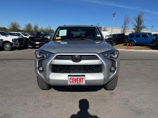 2023 Toyota 4Runner SR5