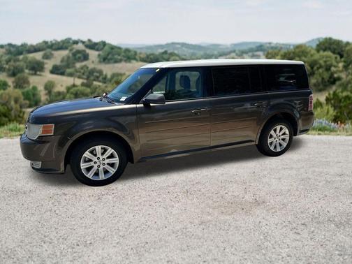 Earth Metallic 2011 Ford Flex SE