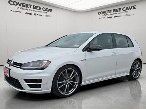 2017 Volkswagen Golf R 4-Door