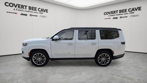 2022 Jeep Grand Wagoneer Series II