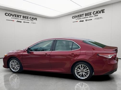 2018 Toyota Camry XLE