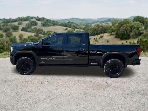 Onyx Black 2026 GMC Sierra 2500 Denali Ultimate