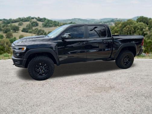 Diamond Black 2026 RAM 1500 RHO