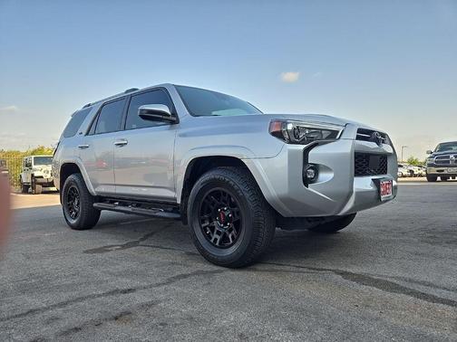2023 Toyota 4Runner SR5