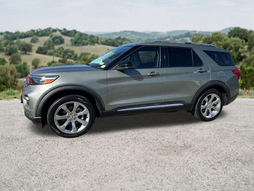 Silver Spruce Metallic 2020 Ford Explorer Platinum