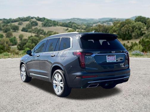 Wilder Metallic 2023 Cadillac XT6 Premium Luxury AWD