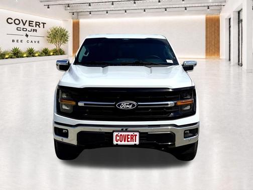 Oxford White 2024 Ford F-150 XLT
