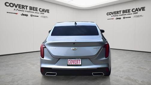 2023 Cadillac CT4 Luxury