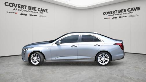 2023 Cadillac CT4 Luxury