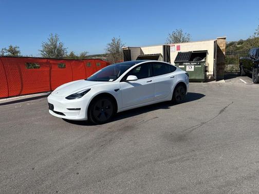 2023 Tesla Model 3 Base