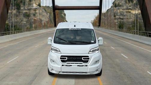 Bright White Clearcoat 2025 RAM ProMaster 2500 Window Van High Roof