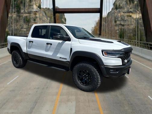 Bright White Clearcoat 2026 RAM 1500 RHO