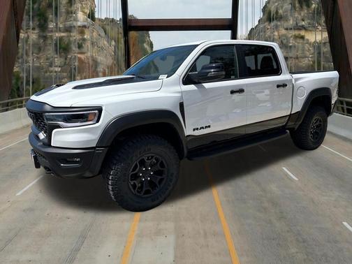 Bright White Clearcoat 2026 RAM 1500 RHO